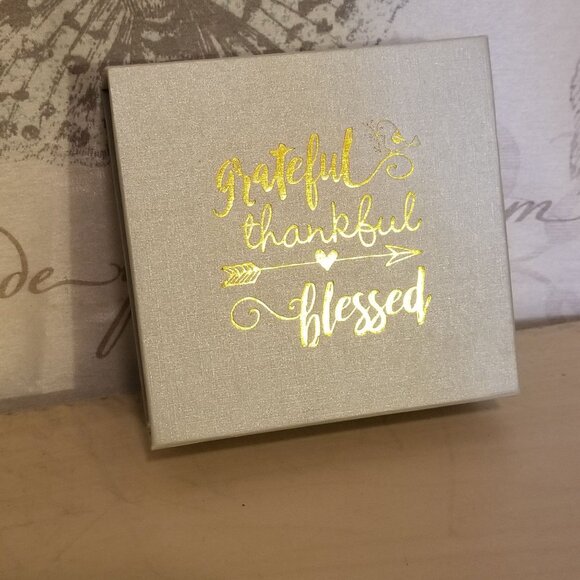 Engraved Glass Paper Weight In Box - Picture 4 of 4